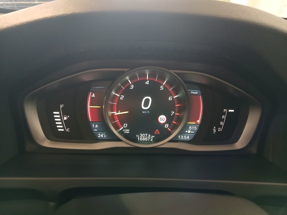 Volvo V60 2,0 T5 245 Momentum aut. 5d
