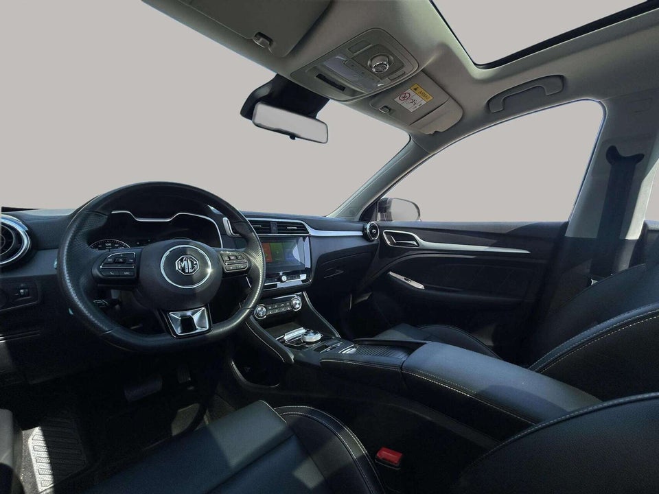 MG ZS EV Luxury 5d