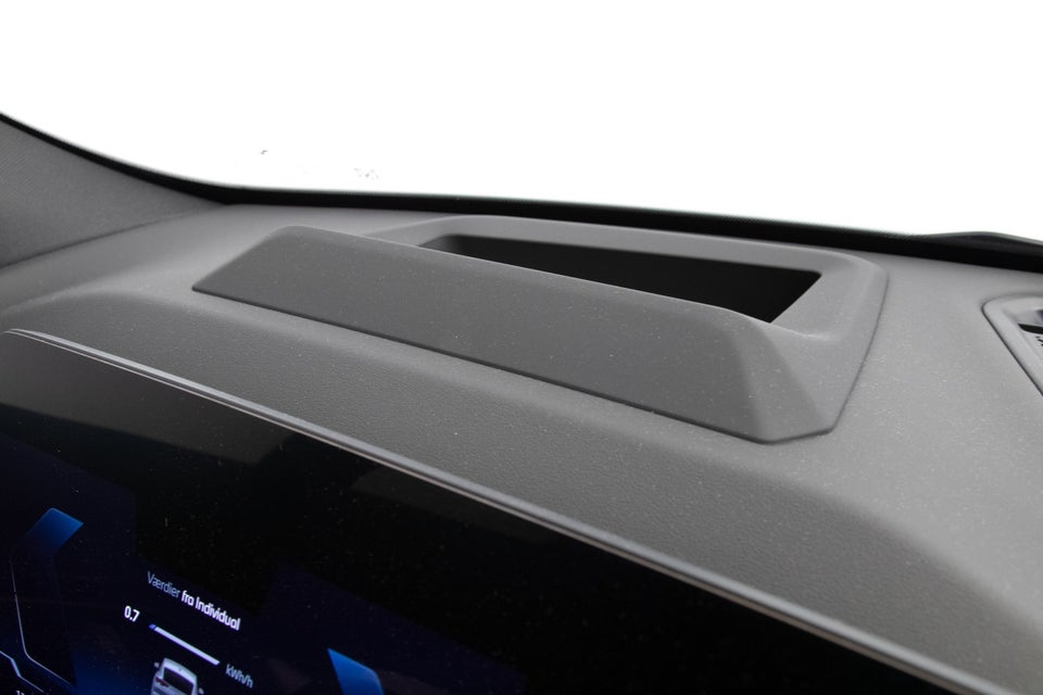 BMW iX2 eDrive20 Fully Charged 5d