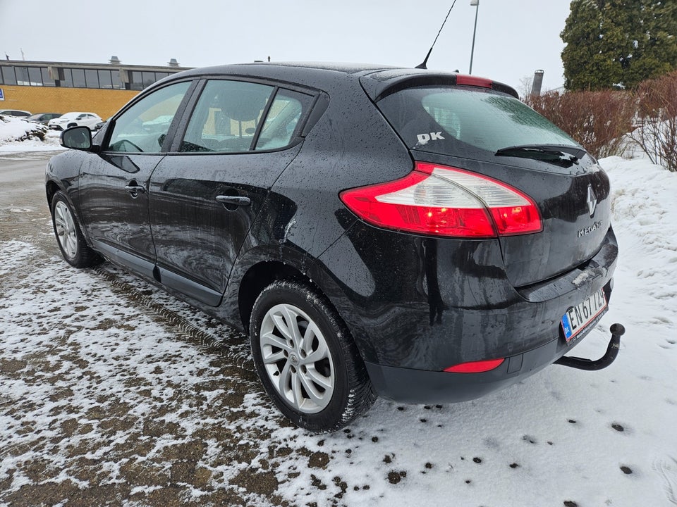 Renault Megane III 1,5 dCi 90 Expression 5d
