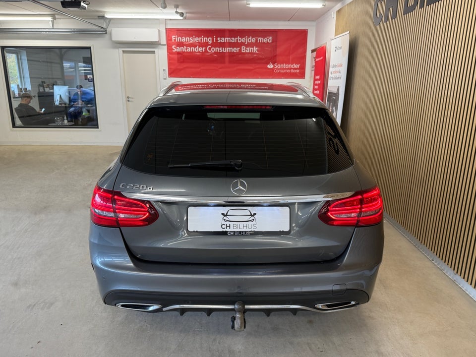 Mercedes C220 d 2,0 AMG Line stc. aut. 5d