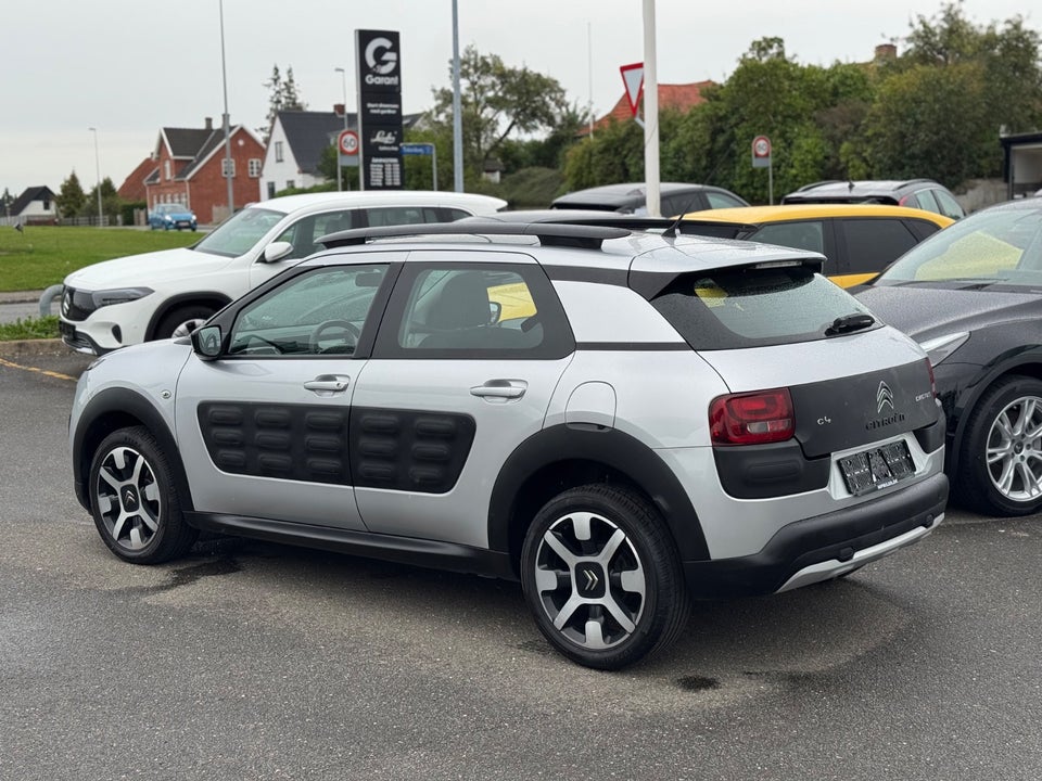 Citroën C4 Cactus 1,2 PureTech 82 Feel 5d