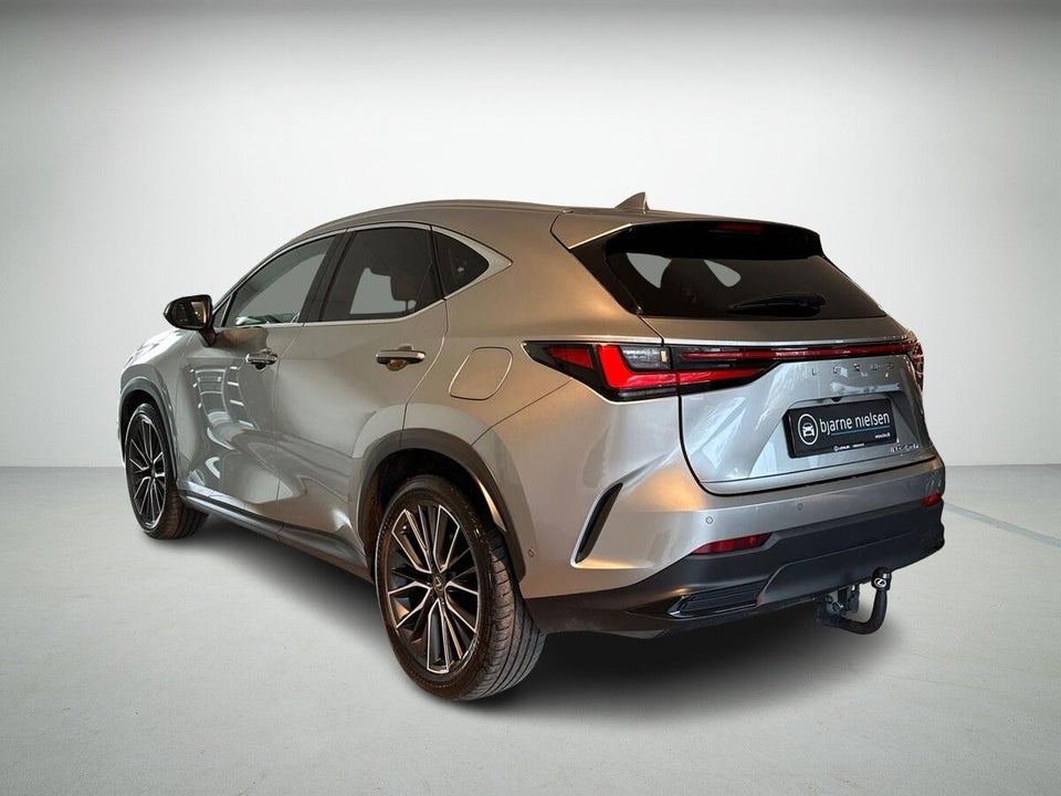 Lexus NX450h+ 2,5 Luxury aut. AWD 5d