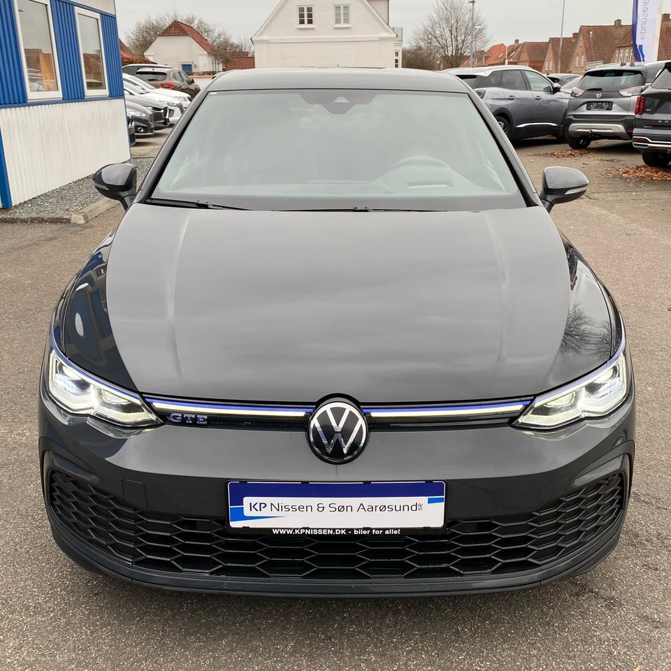 VW Golf VIII 1,4 GTE DSG 5d