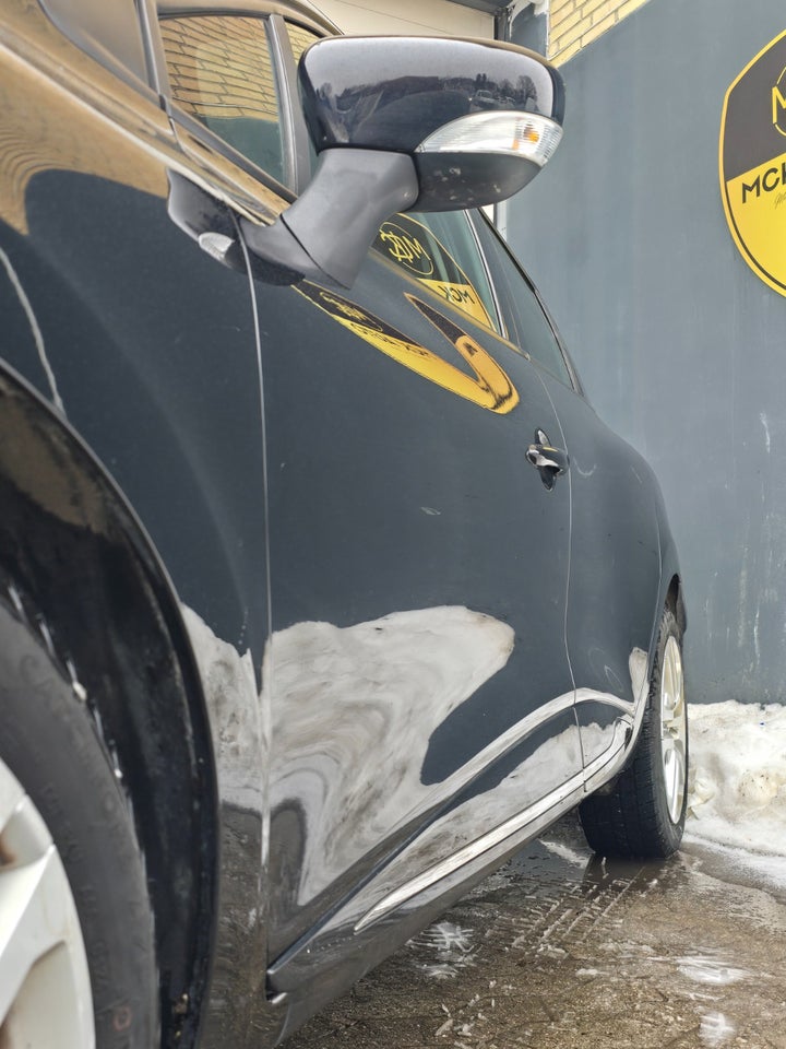 Renault Clio IV 0,9 TCe 90 Expression Sport Tourer 5d