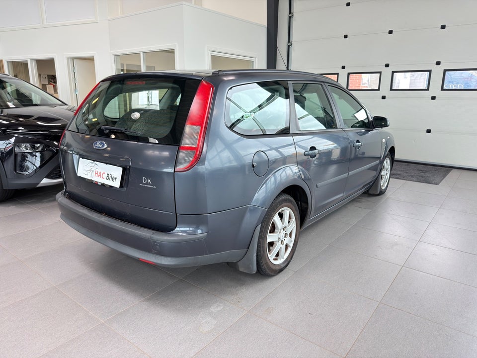 Ford Focus 1,6 Trend 100 4d
