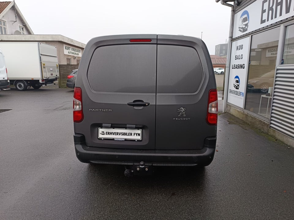 Peugeot Partner 1,5 BlueHDi 100 L2V2 Plus Van