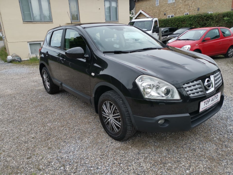 Nissan Qashqai 2,0 Tekna 5d