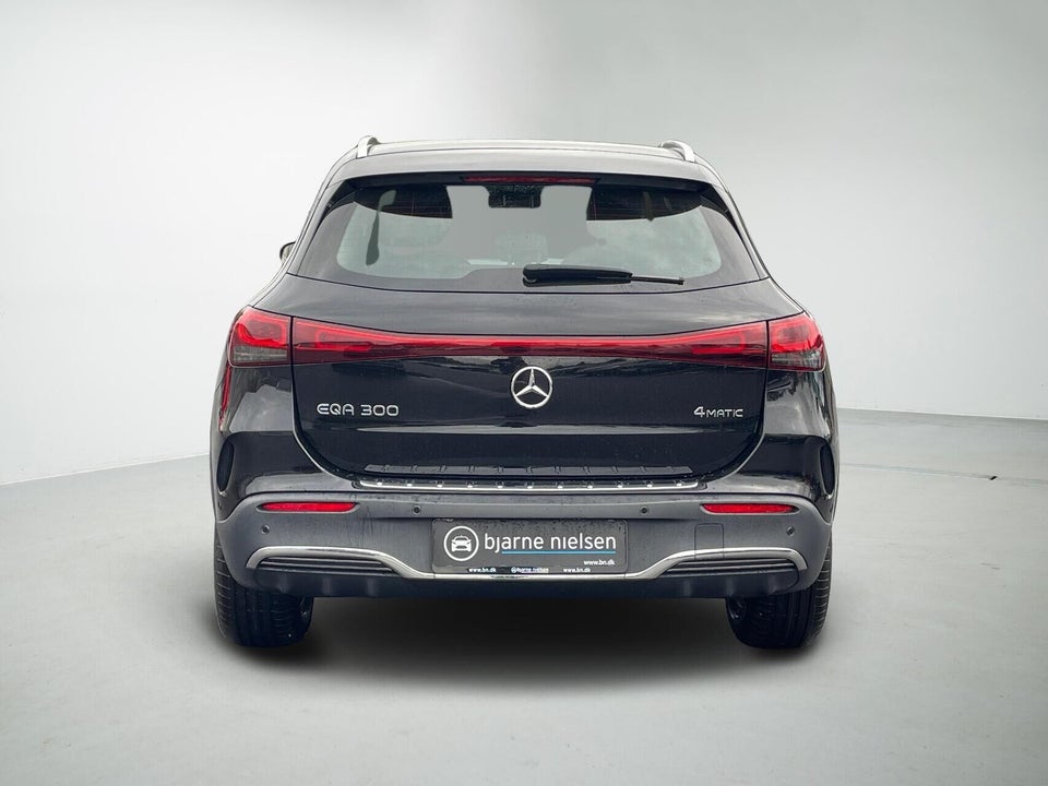 Mercedes EQA300 AMG Line 4Matic 5d