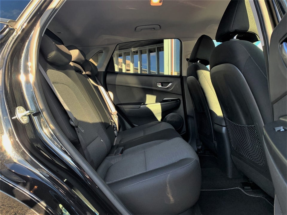 Hyundai Kona 64 EV Advanced 5d