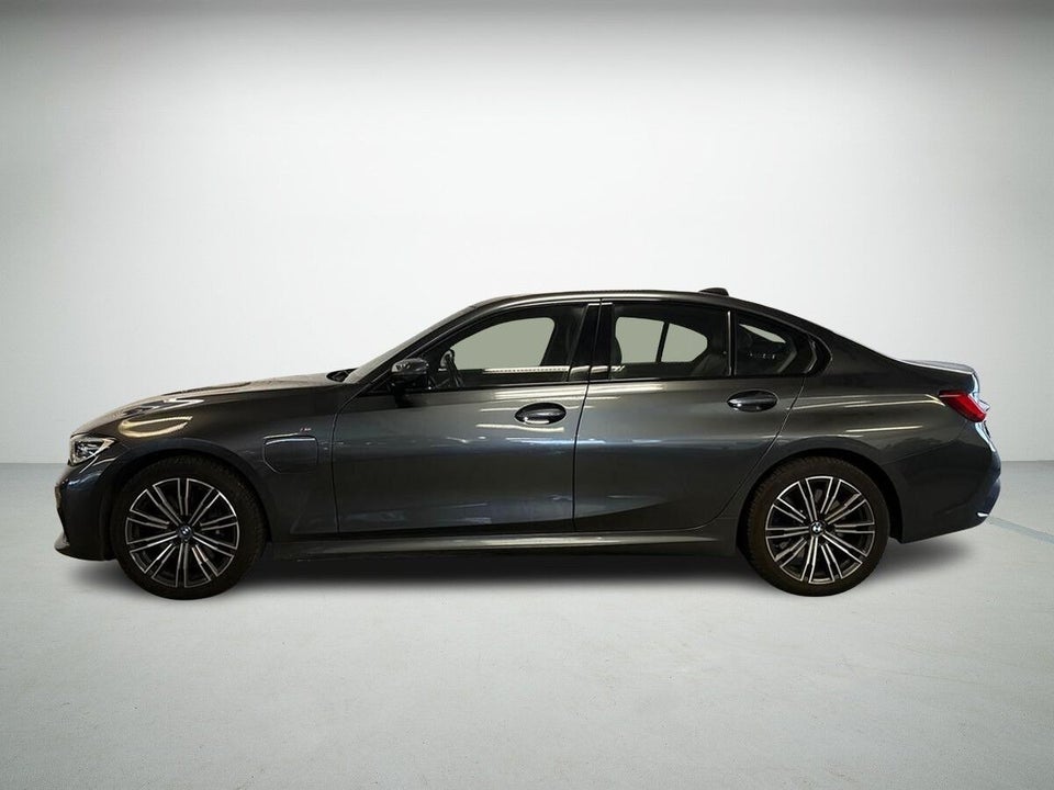 BMW 330e 2,0 M-Sport aut. 4d