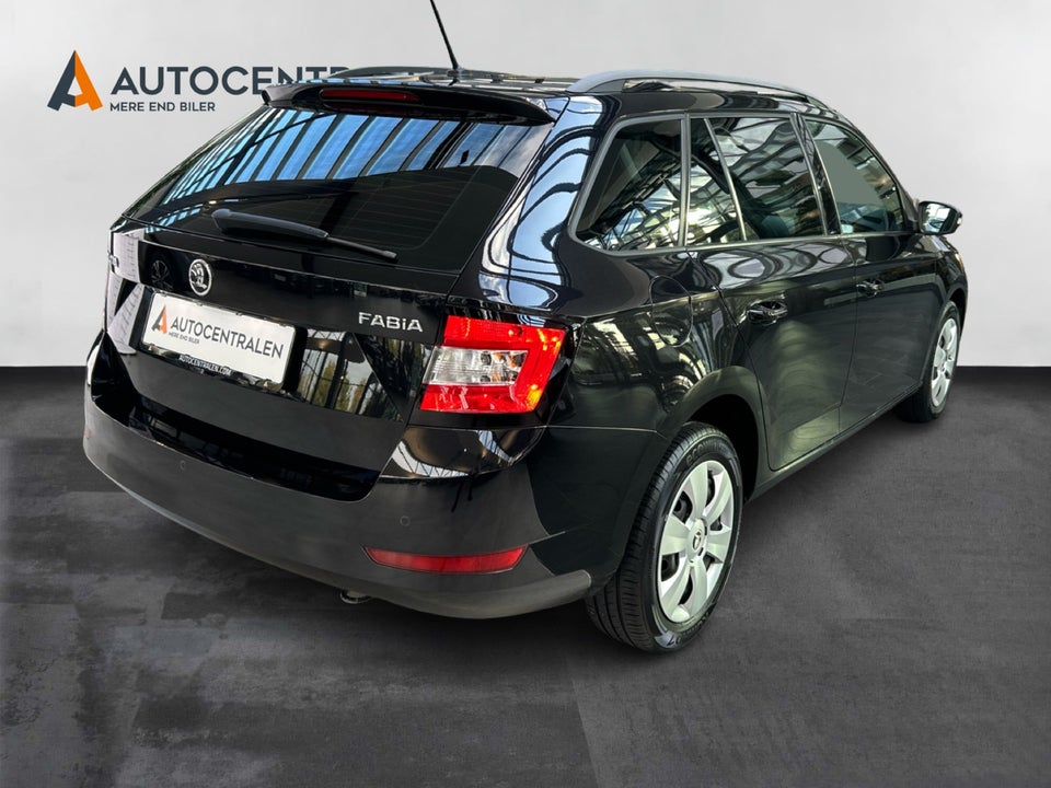 Skoda Fabia 1,0 MPi 75 Ambition Combi 5d