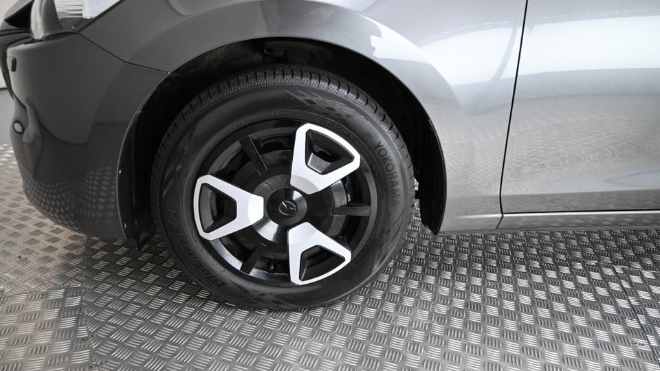 Mazda 2 1,5 e-SkyActive-G Centre-Line 5d