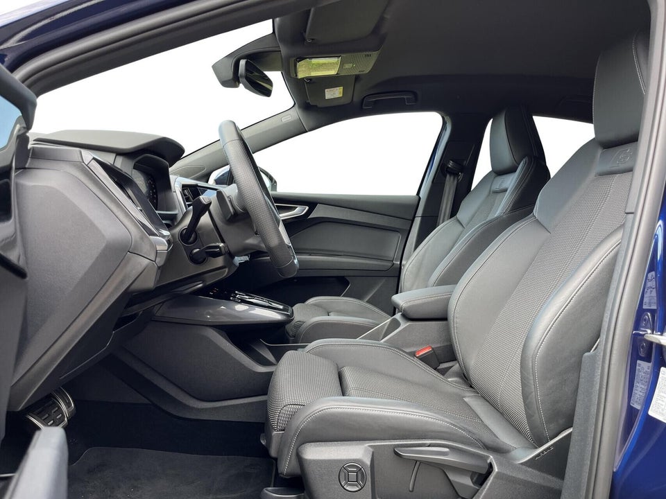Audi Q4 e-tron 45 Attitude S-line Sportback quattro 5d