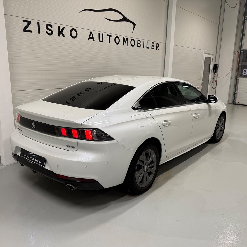 Peugeot 508 1,6 Hybrid Allure EAT8 5d