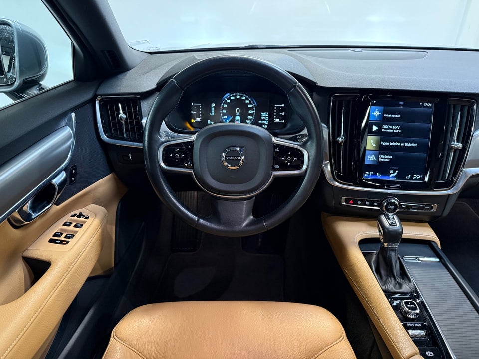 Volvo S90 2,0 D4 190 Momentum aut. 4d