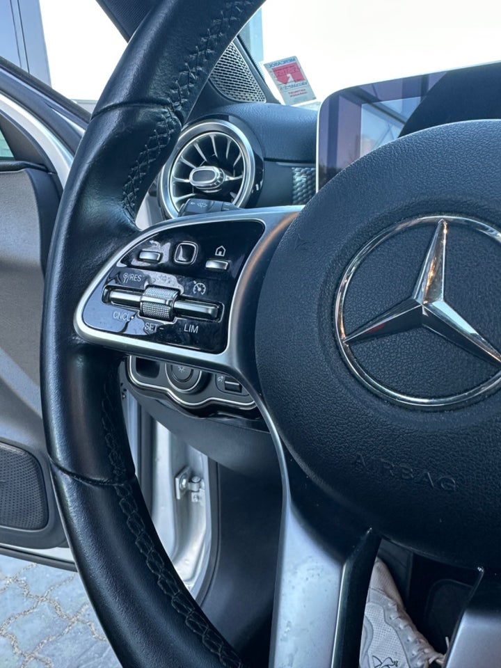 Mercedes A180 d 1,5 Advantage aut. 5d