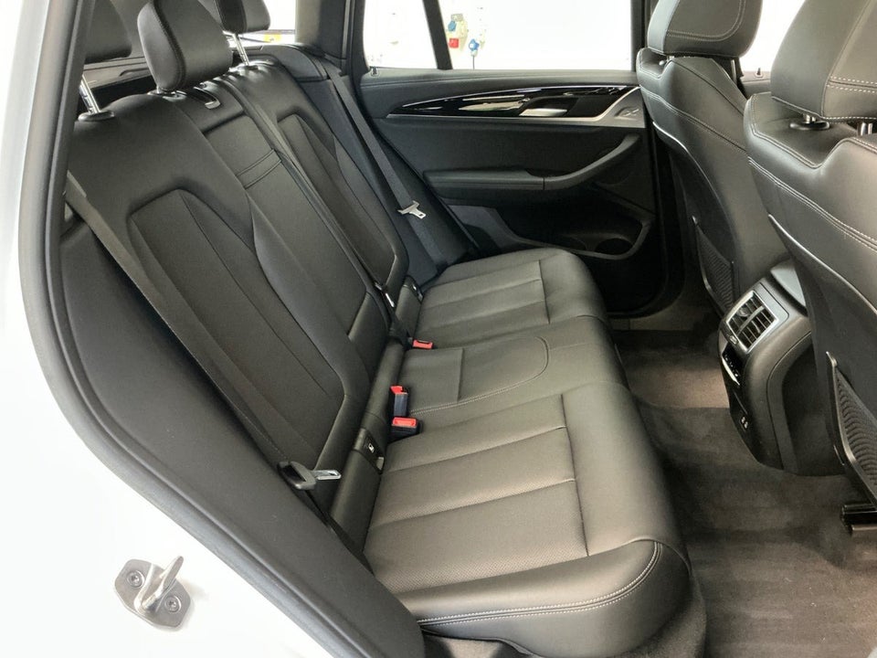 BMW iX3 Charged M-Sport 5d