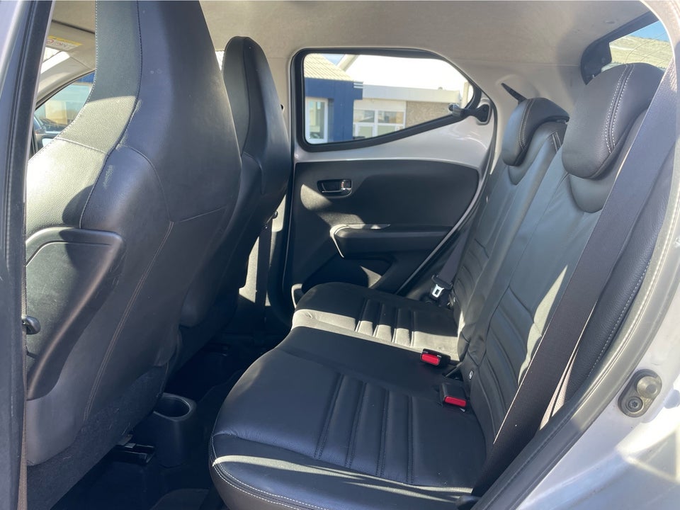 Toyota Aygo 1,0 VVT-i x-cellence 5d