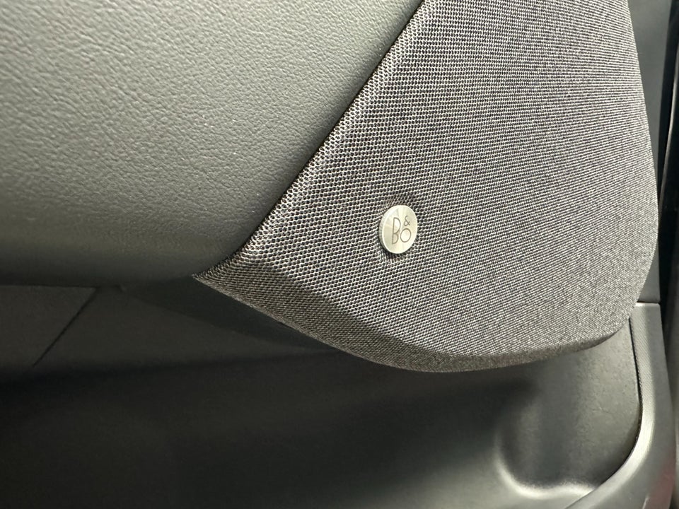 Ford Mustang Mach-E 75 Premium Standard Range 5d