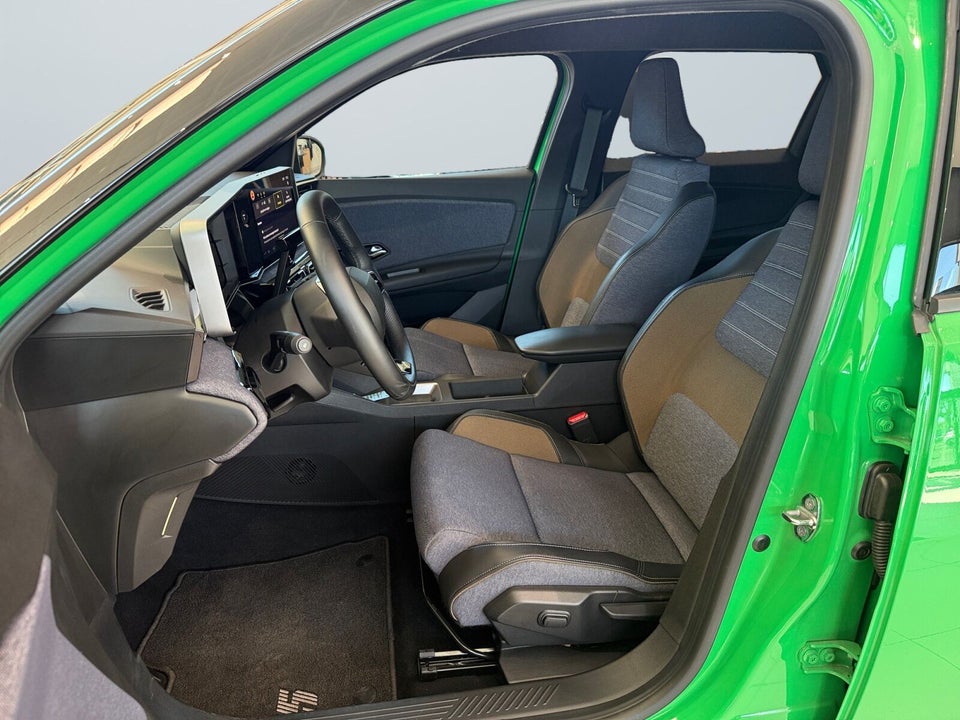 Renault 5 E-Tech 52 Techno 5d