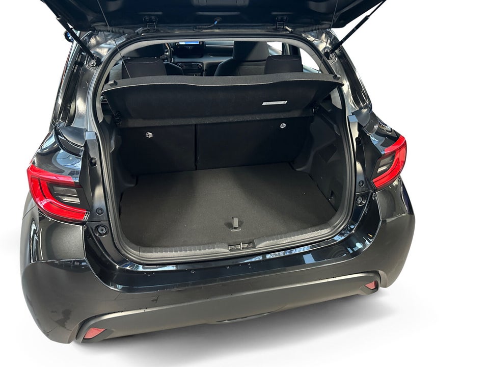 Toyota Yaris 1,5 Hybrid Active Tech+ e-CVT 5d