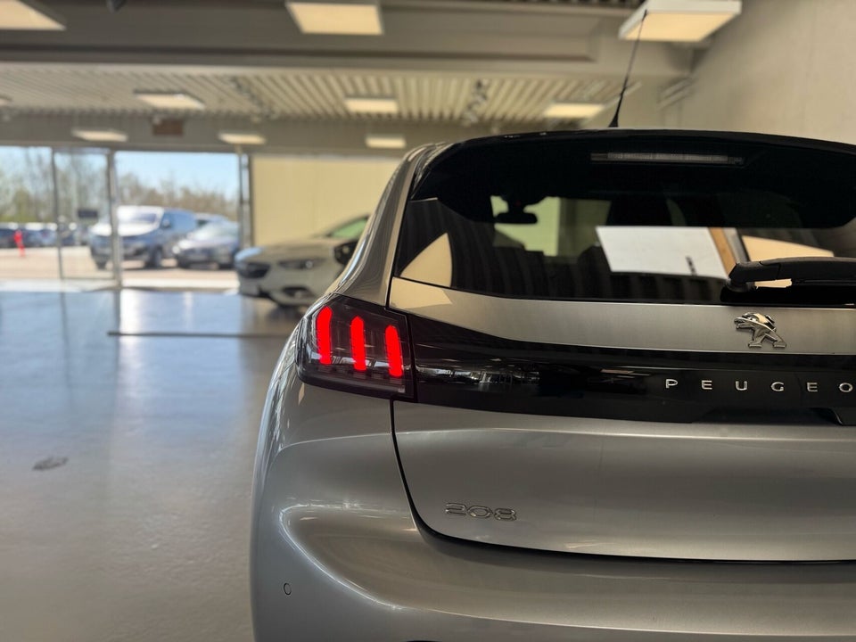 Peugeot 208 1,2 PureTech 100 Evolution 5d