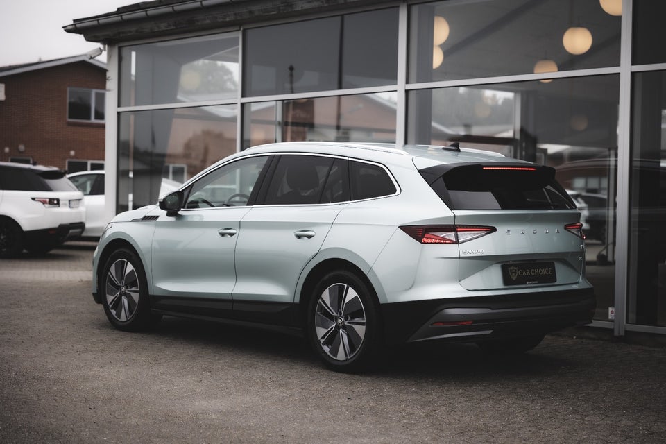 Skoda Enyaq 80 iV Loft 5d