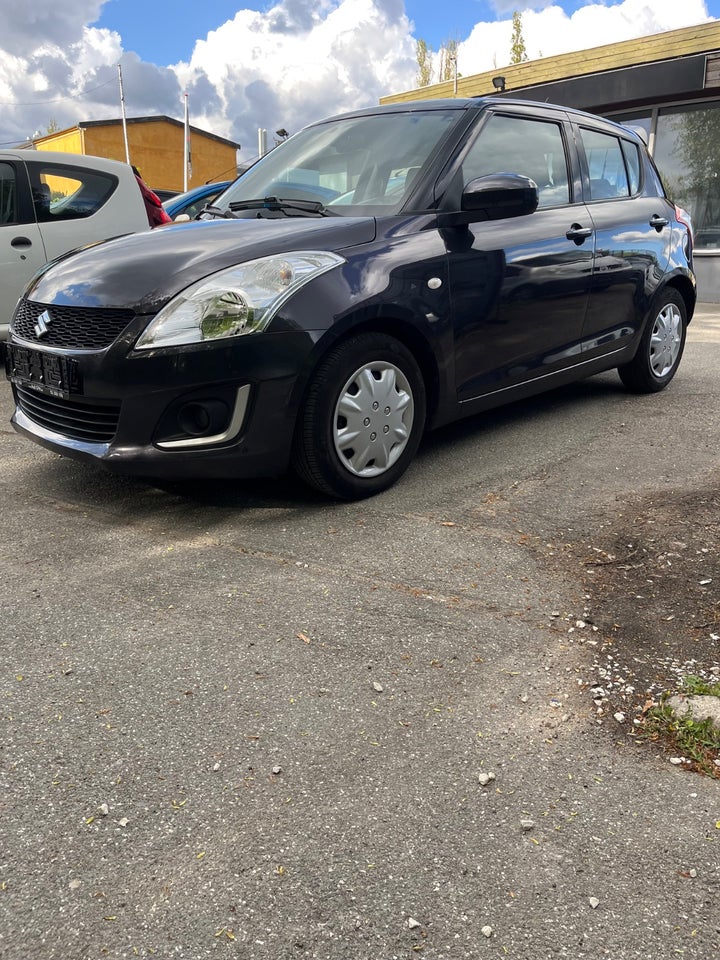 Suzuki Swift 1,2 Dualjet Style 5d