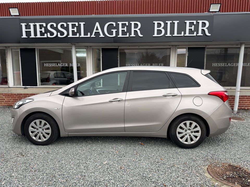 Hyundai i30 1,6 CRDi 110 Active+ CW 5d