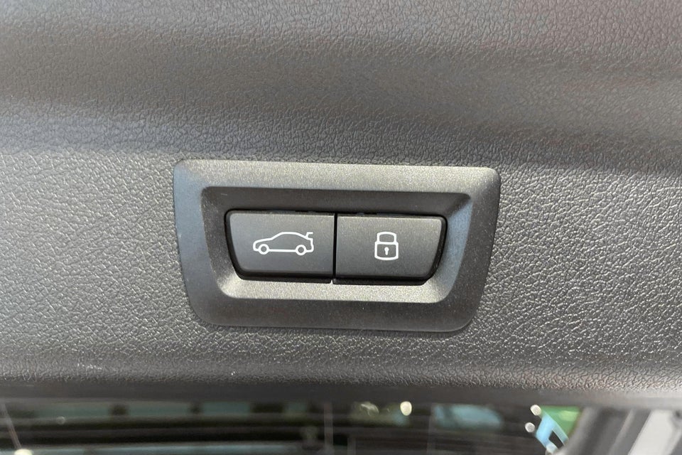 BMW iX1 eDrive20 M-Sport 5d