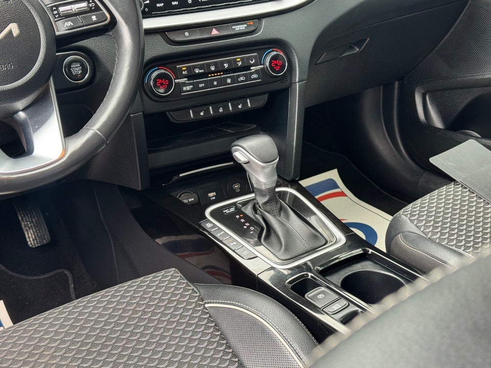 Kia Ceed 1,6 PHEV Upgrade Premium SW DCT 5d
