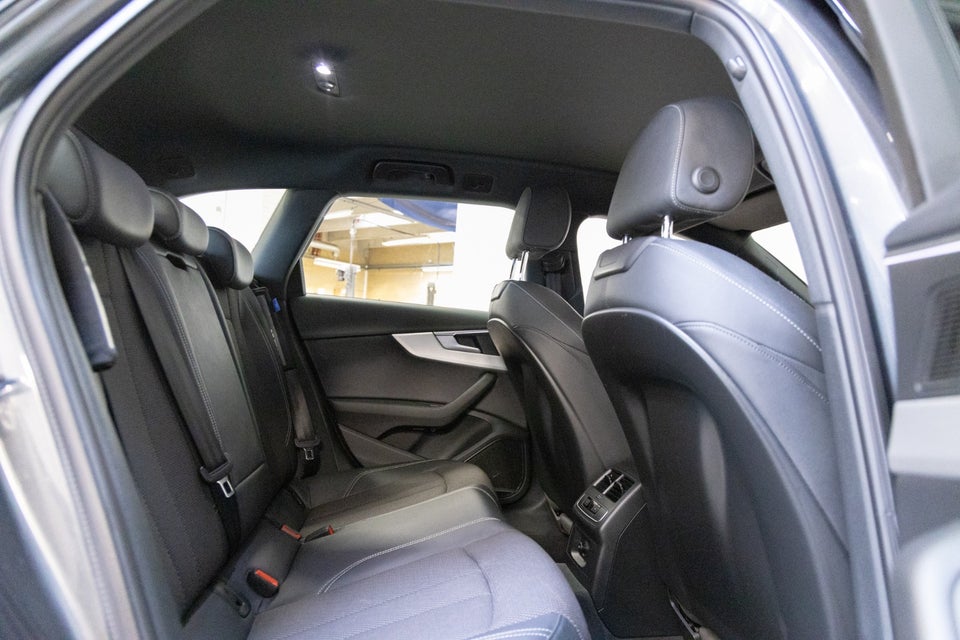 Audi A4 40 TFSi S-line Avant S-tr. 5d
