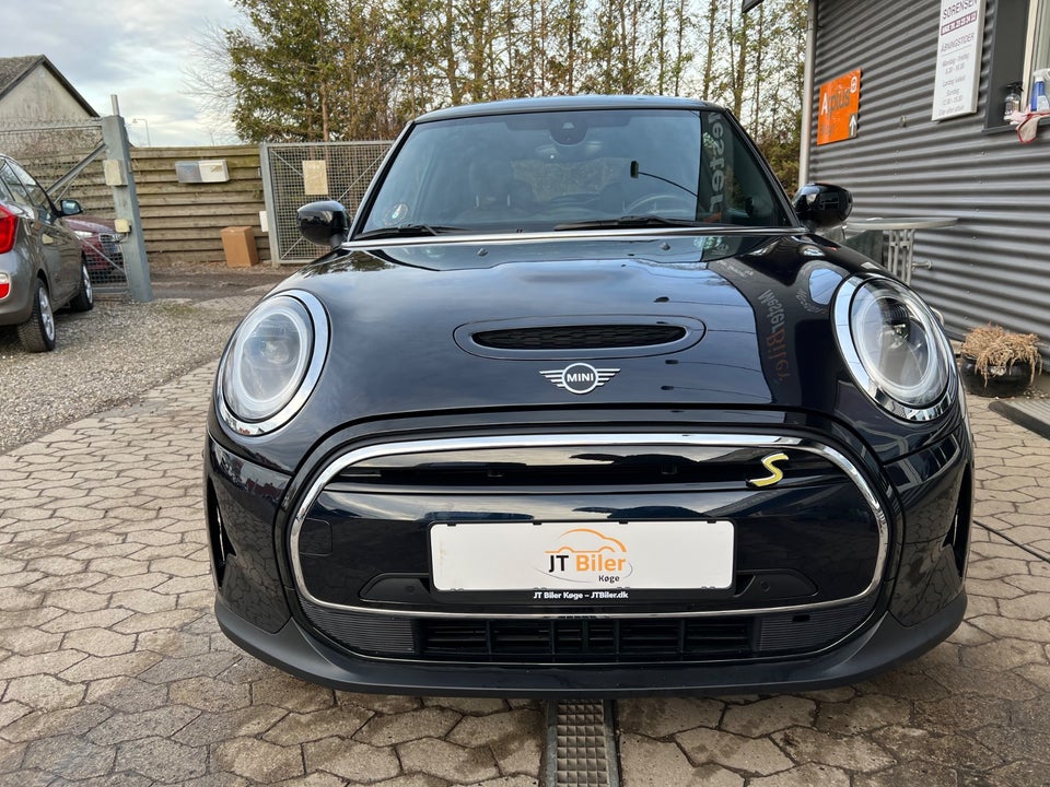 MINI Cooper SE Maximise 3d