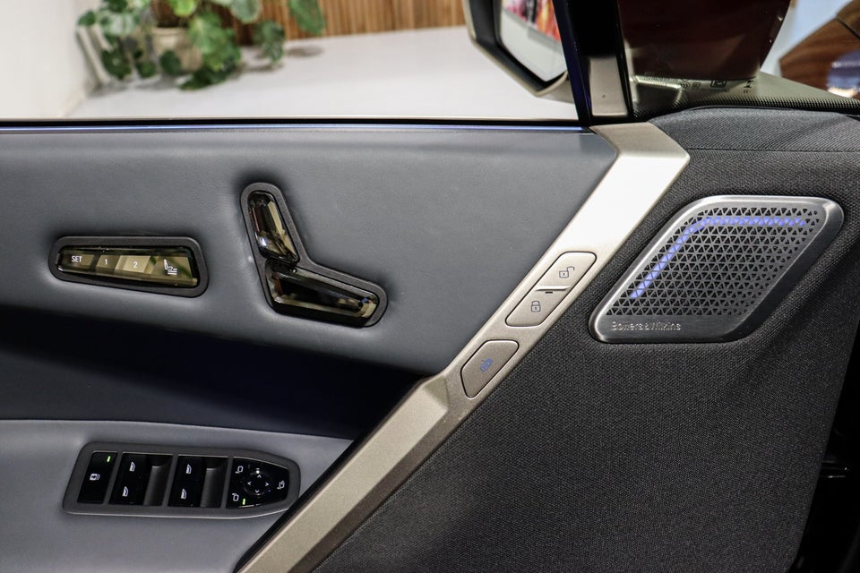 BMW iX M60 xDrive 5d