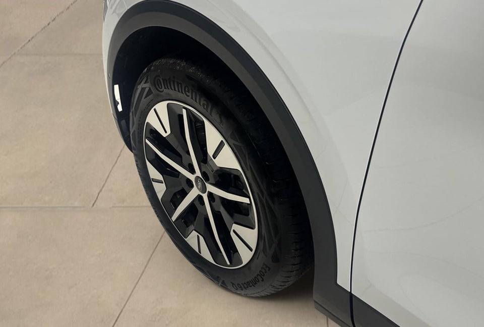 Ford Explorer 82 Select Extended Range 5d