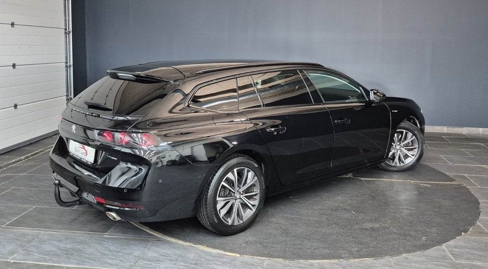 Peugeot 508 1,6 Hybrid Allure Pack SW EAT8 5d