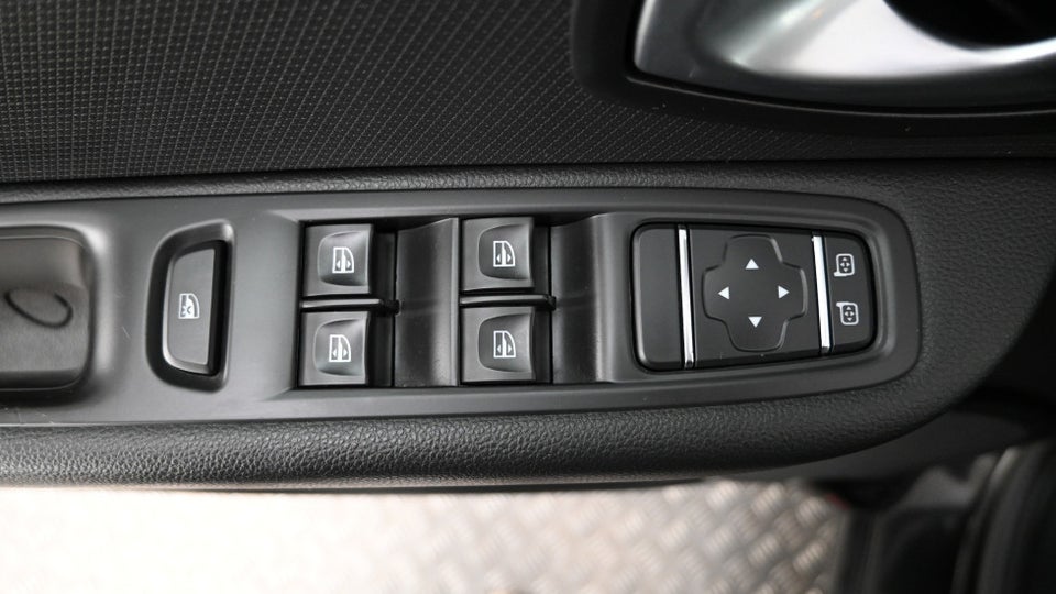 Renault Clio IV 0,9 TCe 90 Zen Sport Tourer 5d