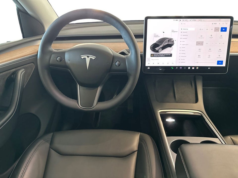 Tesla Model Y Long Range AWD 5d