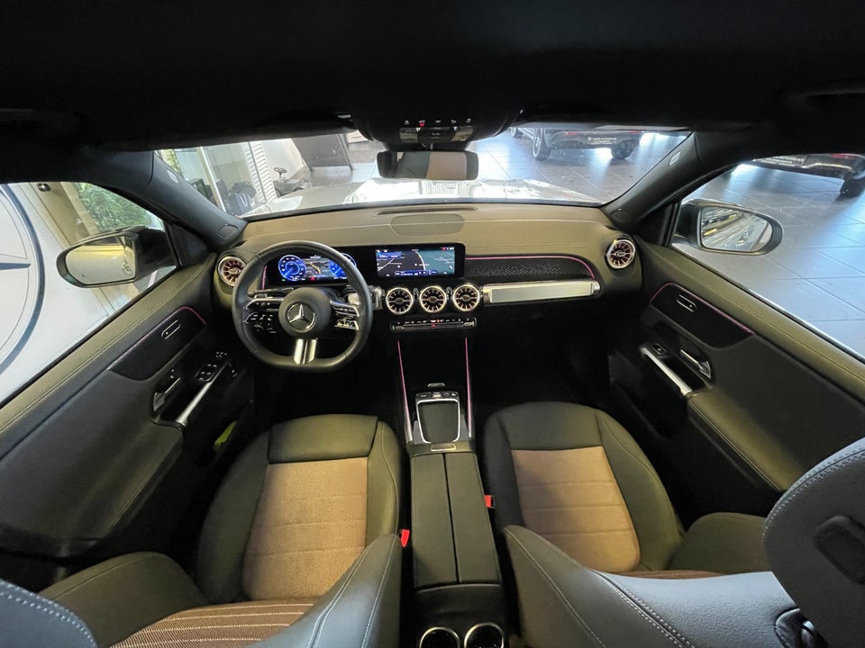 Mercedes EQB250+ Electric Art Advance Plus 5d