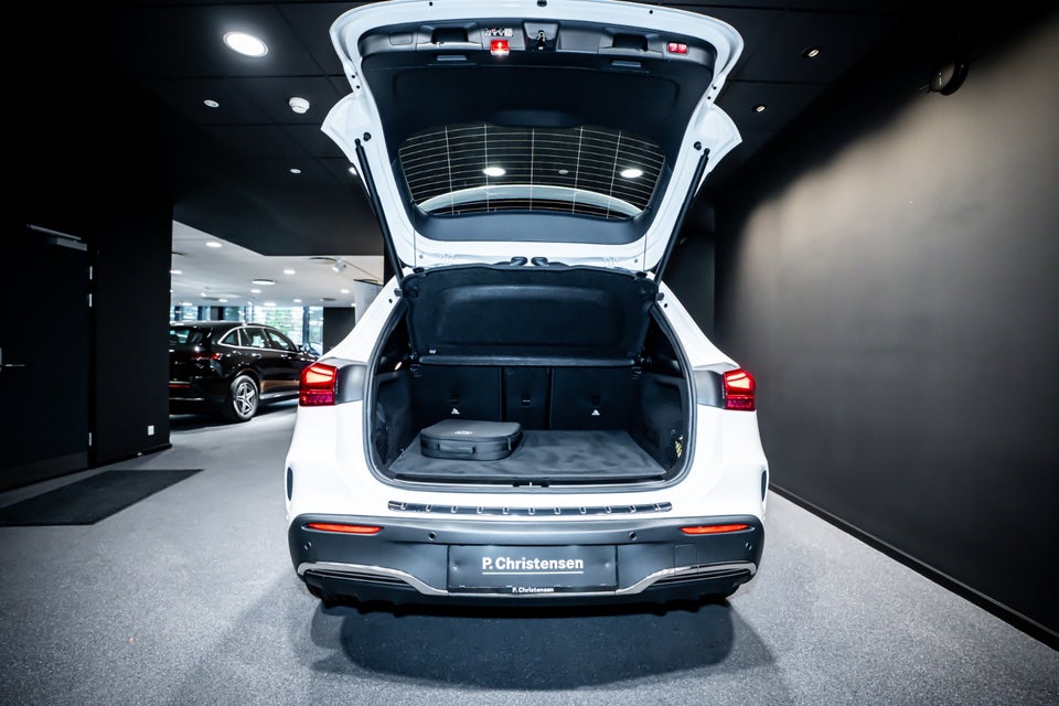 Mercedes EQA250+ AMG Premium 5d
