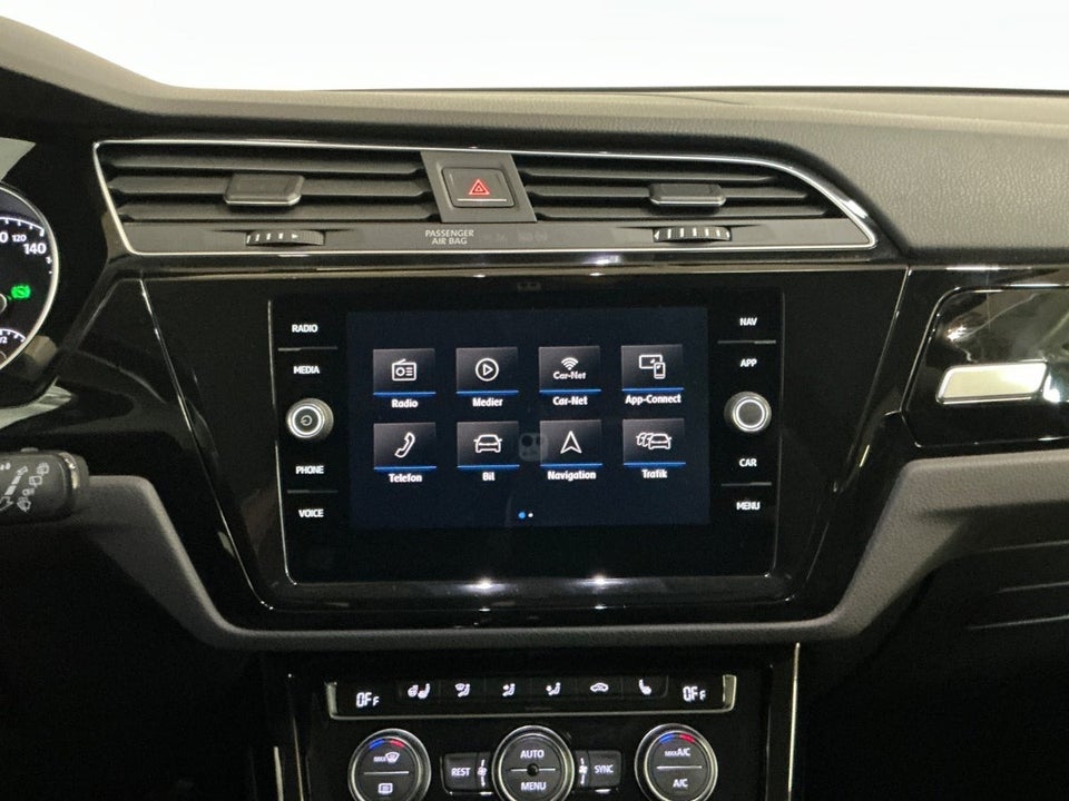 VW Touran 1,8 TSi 180 Highline DSG 7prs 5d