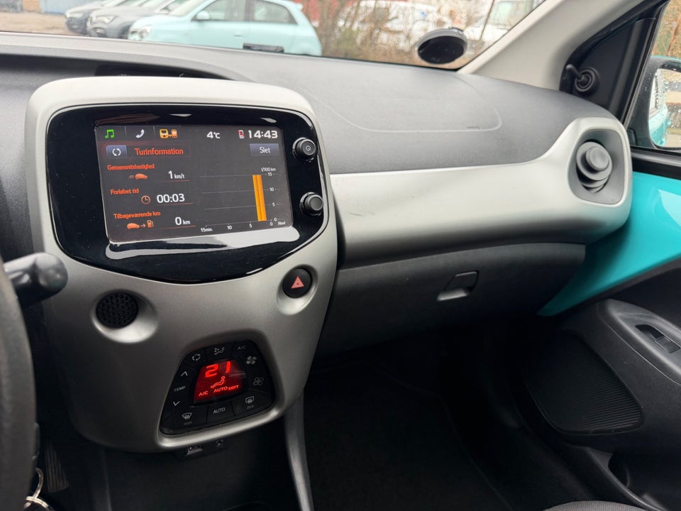 Citroën C1 1,2 PureTech Feel Airscape 5d