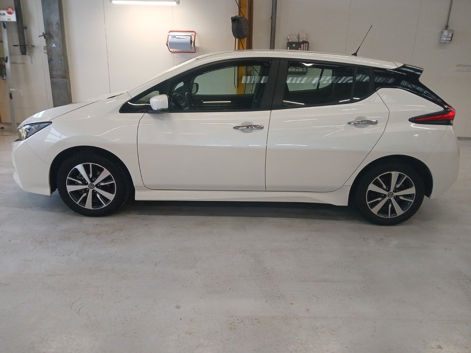 Nissan Leaf 39 Acenta 5d