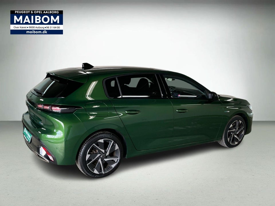 Peugeot 308 1,6 Hybrid First Selection EAT8 5d