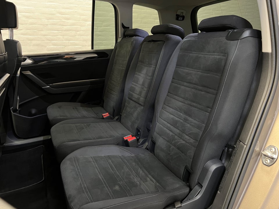 VW Touran 1,5 TSi 150 Highline DSG 7prs 5d