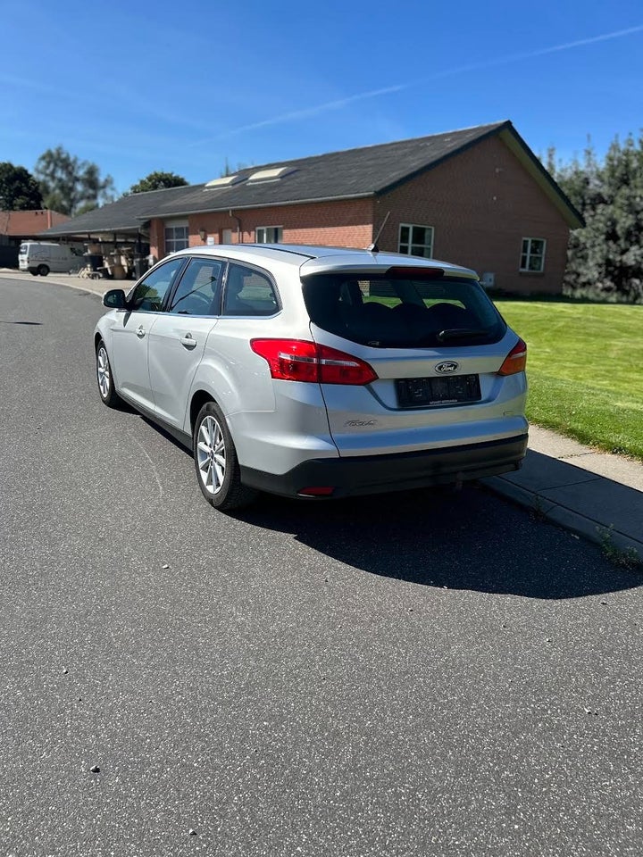 Ford Focus 1,0 SCTi 125 Business stc. 5d