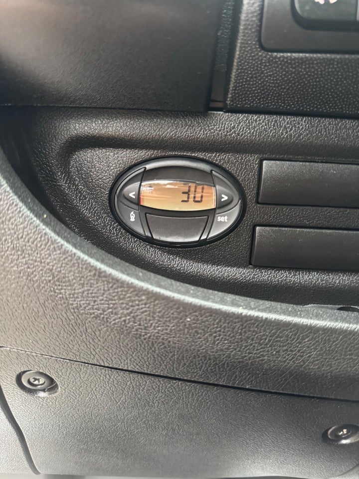 Fiat Ducato 35 2,3 MJT 160 Box m/lift 2d