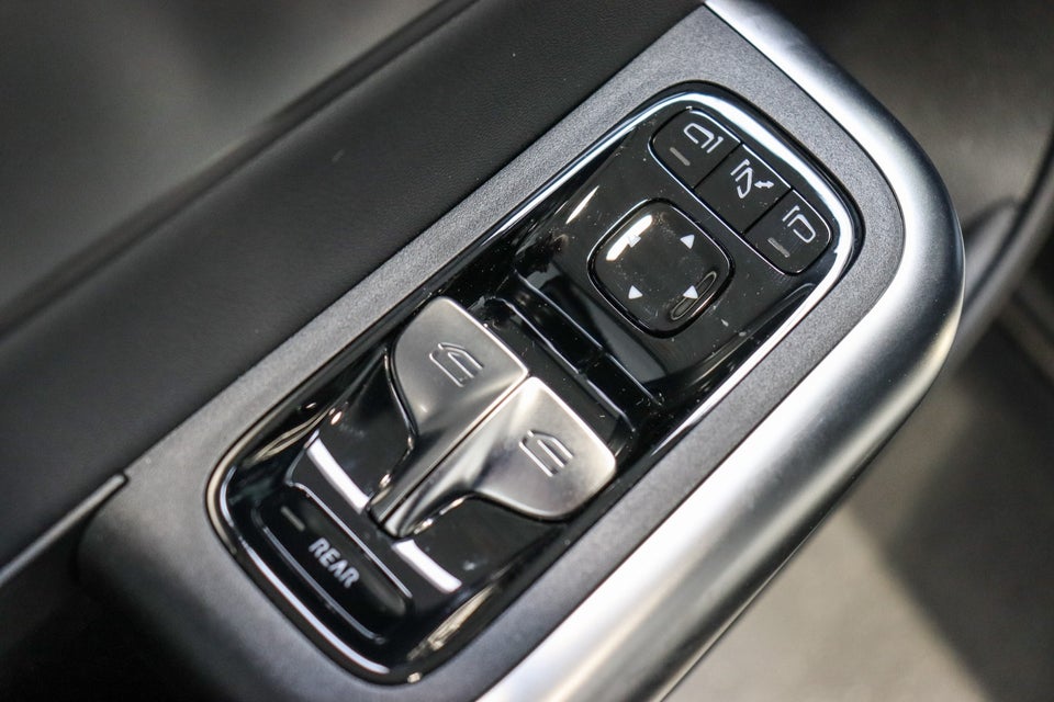Mercedes CLA250+ EQ Progressive Advance Plus 4d