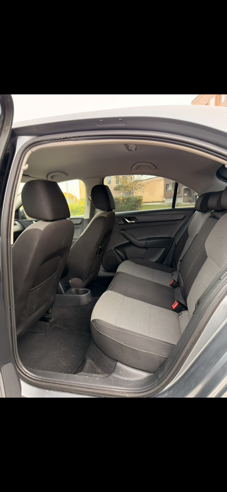 Skoda Rapid 1,4 TSi 122 Ambition DSG 5d